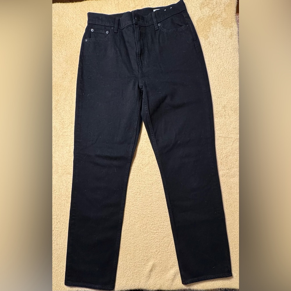 GAP Women's Black Straight Leg Jeans